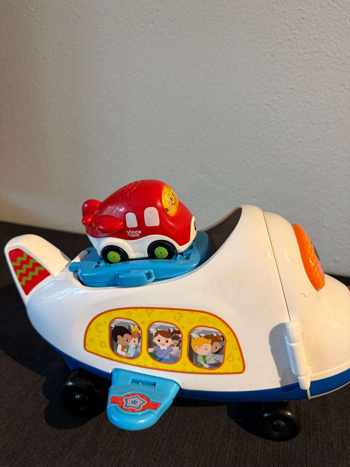 VTech 2-in-1 Vliegtuig met auto Vince, Ophalen of Verzenden, Zo goed als nieuw