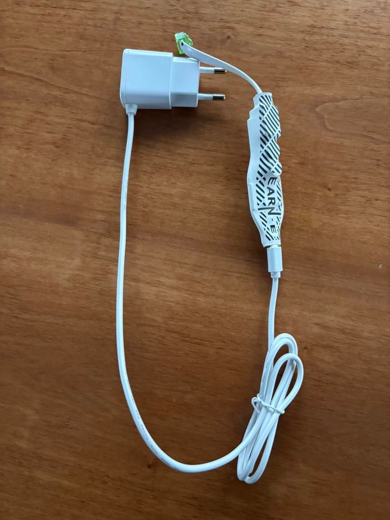 Earn-E P1 energie meter, Ophalen of Verzenden, Gebruikt