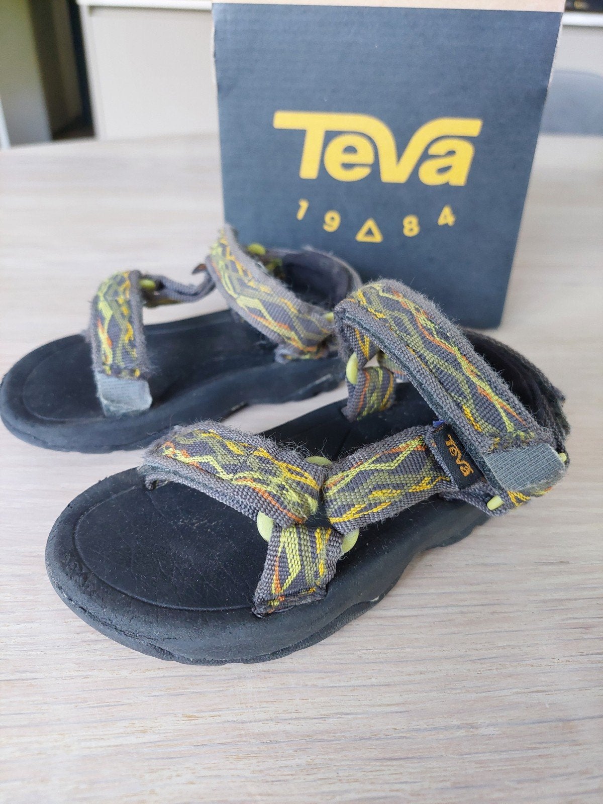 TEVA hurricane, maat 20, Ophalen of Verzenden, Gebruikt, Jongen of Meisje, Overige typen
