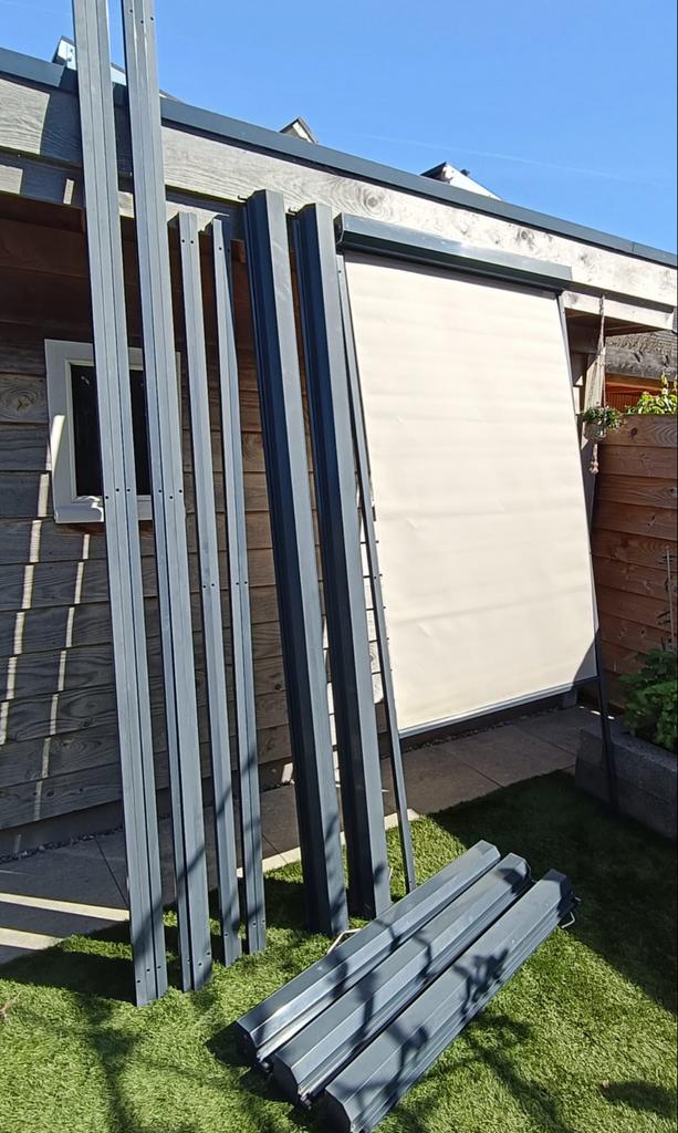 Screens (elektrisch) voor buiten - Zonwering, Tuin en Terras, Zonneschermen, Ophalen, Gebruikt, Elektrisch, 150 tot 300 cm