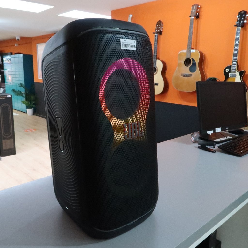 Foto 3 van JBL Partybox Club 120 Bluetooth Speaker | in Prima Staat