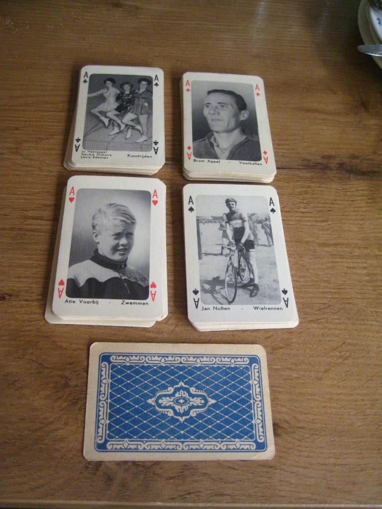 sporters-kaarten maple leaf 1957 nederland, Ophalen of Verzenden, Zo goed als nieuw, Overige sporten, Poster, Plaatje of Sticker