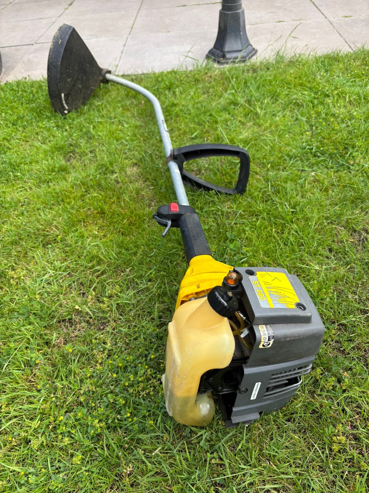 Stiga ST 280 trimmer, Ophalen, Gebruikt, Benzine