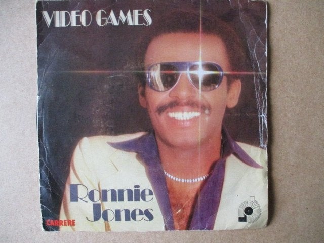 s2797 ronnie jones - video games, Ophalen, Gebruikt, 7 inch, Overige genres