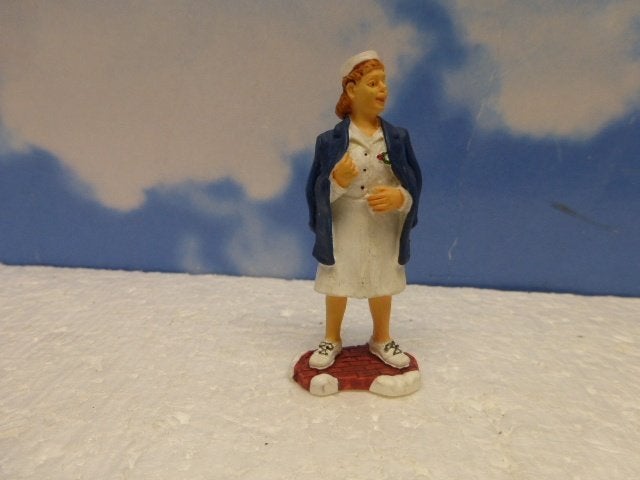 lemax Nurce kerstdorp zuster poppetje figurine accessoire, Ophalen of Verzenden, Zo goed als nieuw