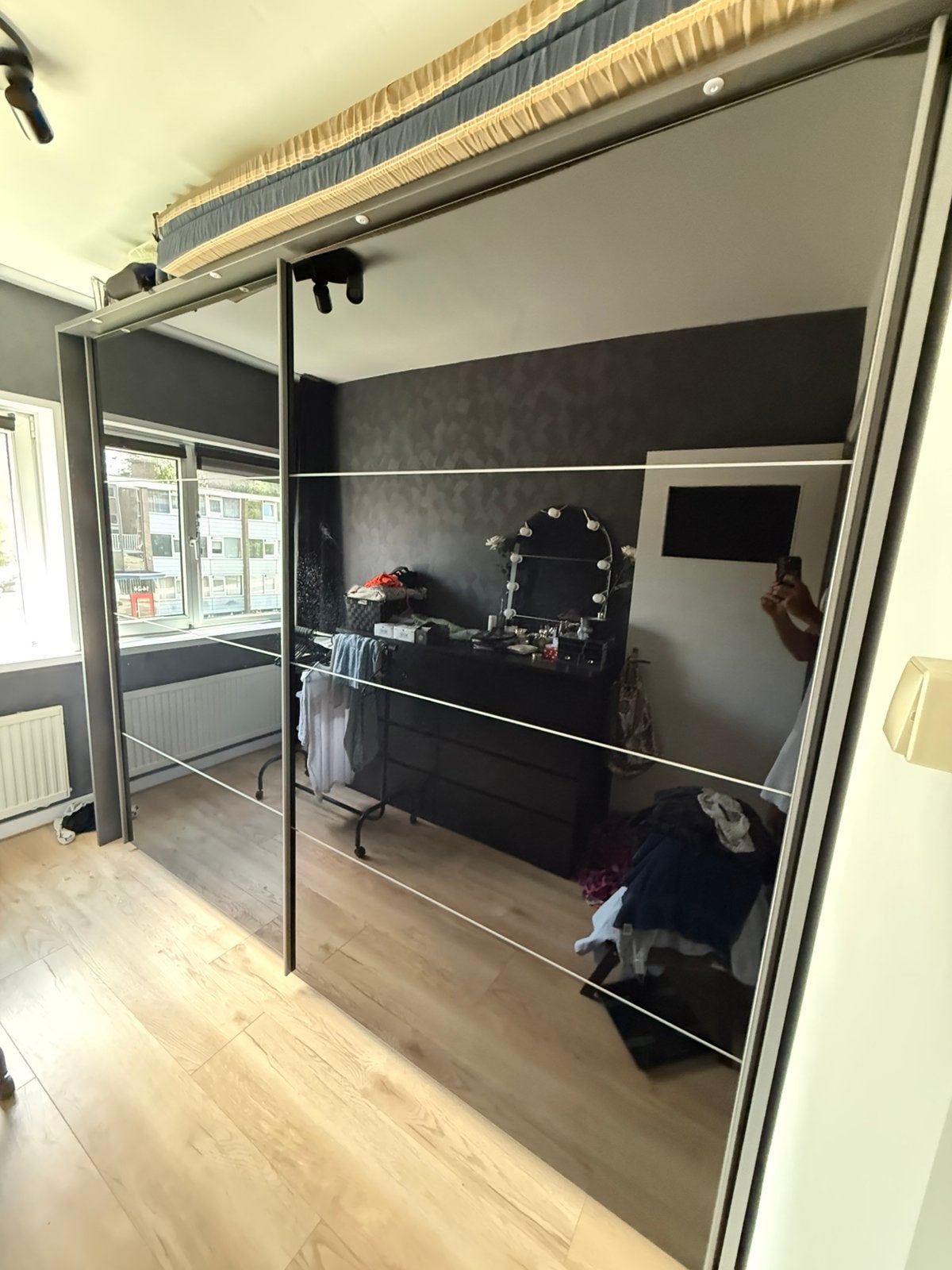 Prachtige kleding kast te koop!, Antiek en Kunst, Antiek | Meubels | Kasten, Ophalen