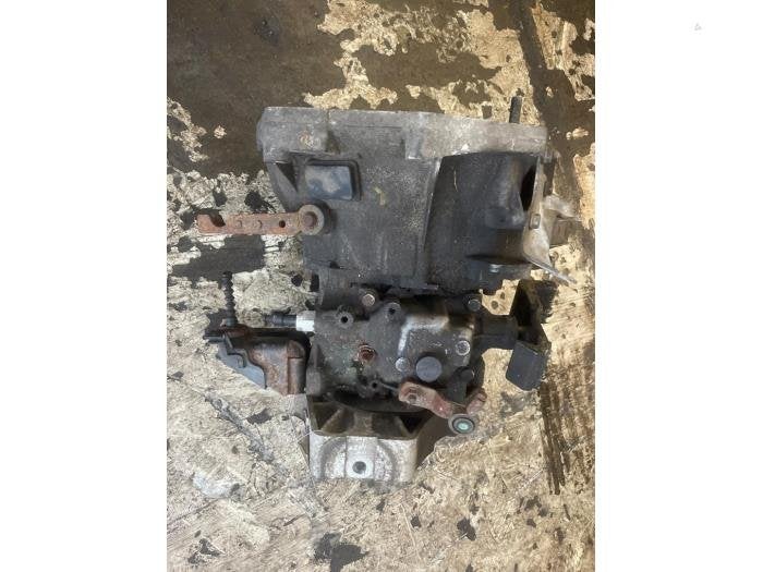 Versnellingsbak van een Ford KA, Gebruikt, -, Verzenden, -
