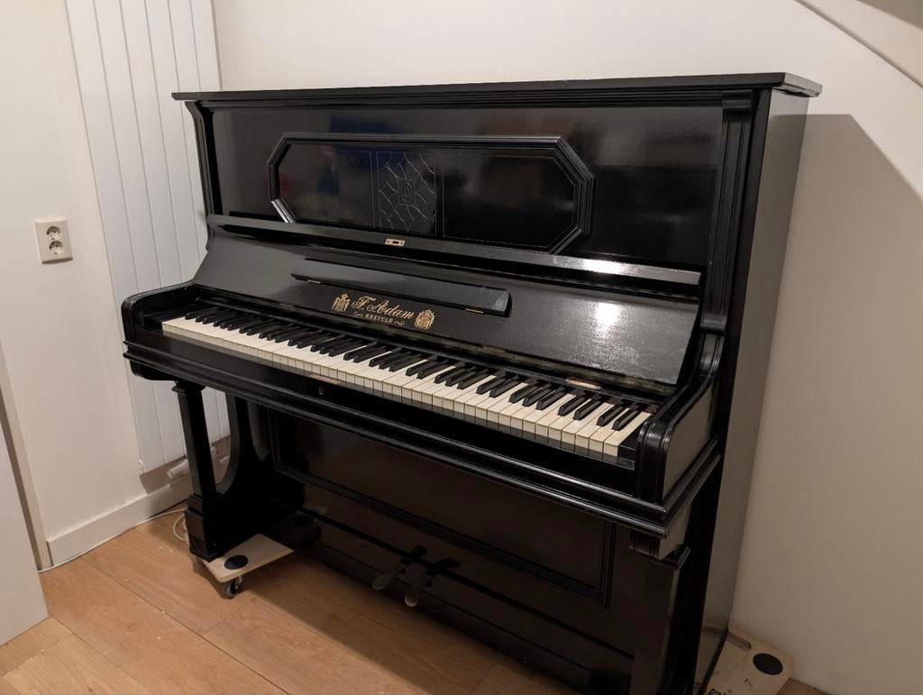 F. Adams Antieke Piano - Schwander Binnenwerk, Muziek en Instrumenten, Piano's, Ophalen, Gebruikt, Zwart, Piano