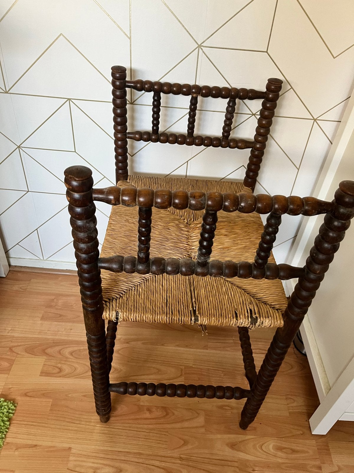 Vintage houten kruk met rieten zitting, Ophalen