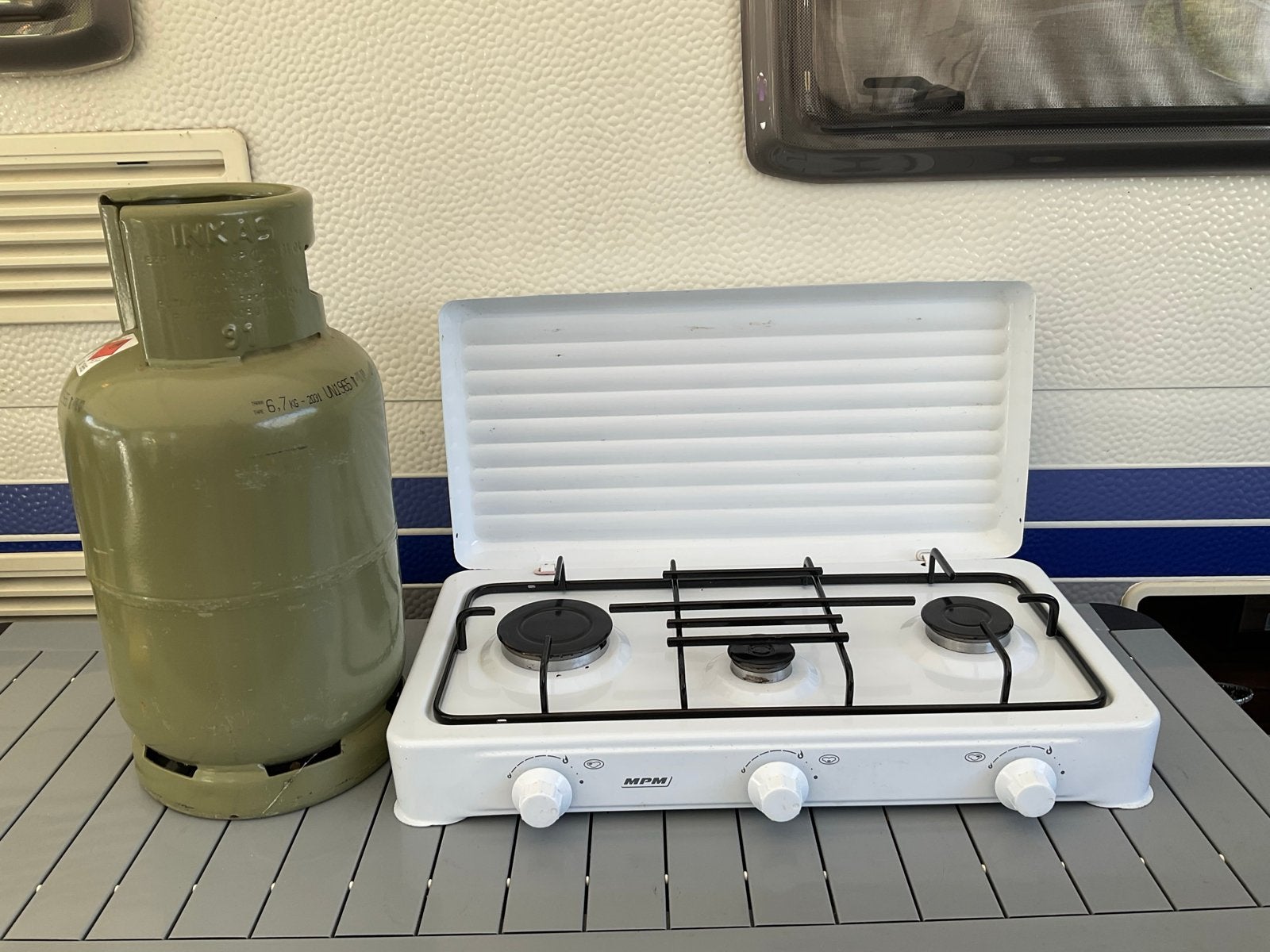 Campingkooktoestel 3 pits met gasfles, Caravans en Kamperen, Kampeeraccessoires, Ophalen, Gebruikt