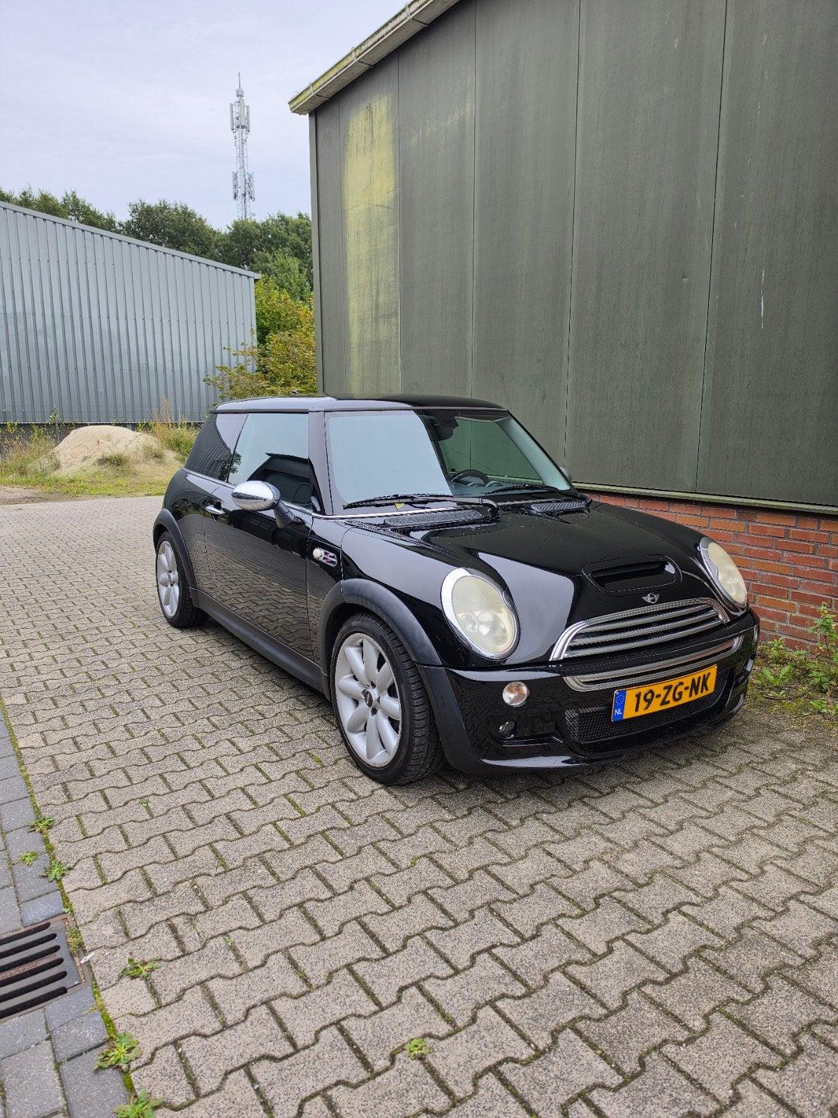 Mini 1.6 16V Cooper S, Voorwielaandrijving, Zwart, 4 cilinders, Leder