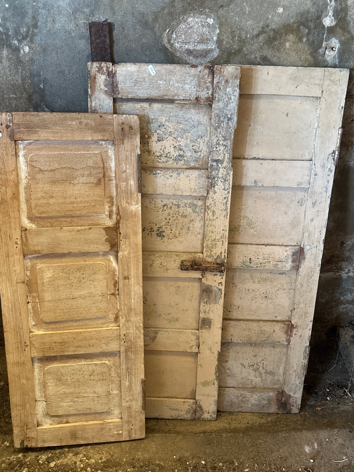 Drie oude houten luiken - 2x 110cm, 1x 97cm hoog, Ophalen