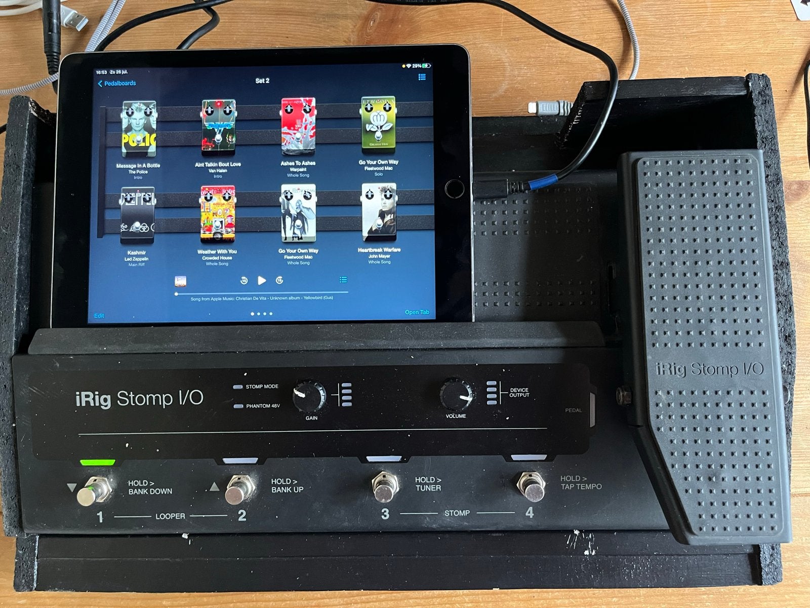 iRig Stomp I/O Pedalboard Controller/Interface, Ophalen, Zo goed als nieuw, Multi-effect