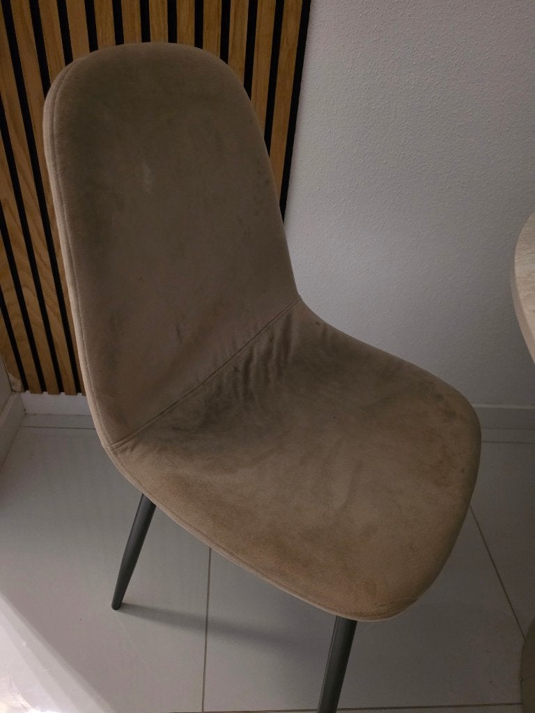Eetstoelen te koop, Huis en Inrichting, Stoelen, Ophalen, Kunststof, Overige kleuren, Zo goed als nieuw