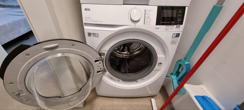AEG wasmachine 8kg - 6000 ProSense LR63864, Witgoed en Apparatuur, Wasmachines, Ophalen, Zo goed als nieuw