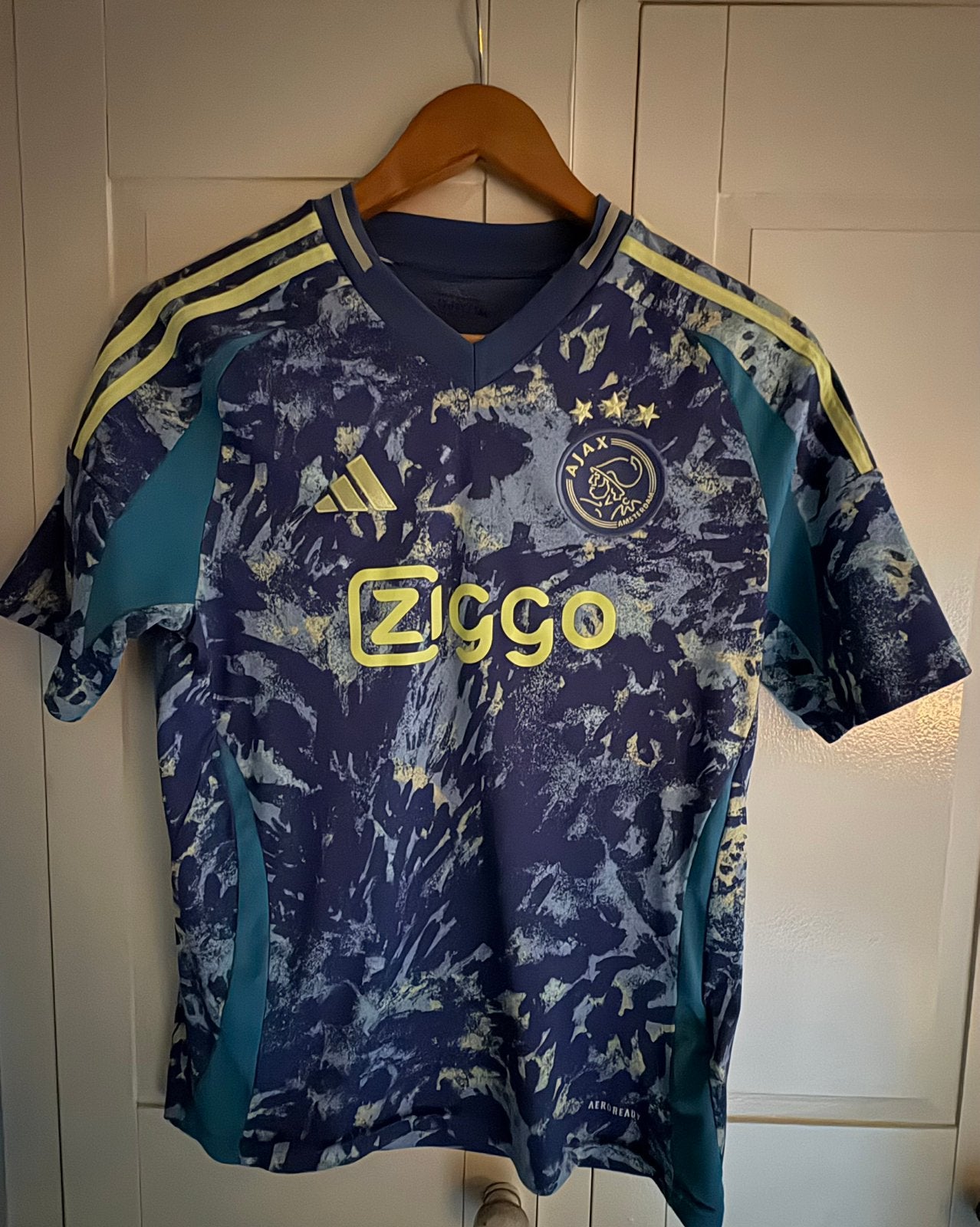 Ajax tenue 13-14Y/ 164, Sport en Fitness, Voetbal, Maat XS of kleiner, Ophalen of Verzenden, Gebruikt, Shirt