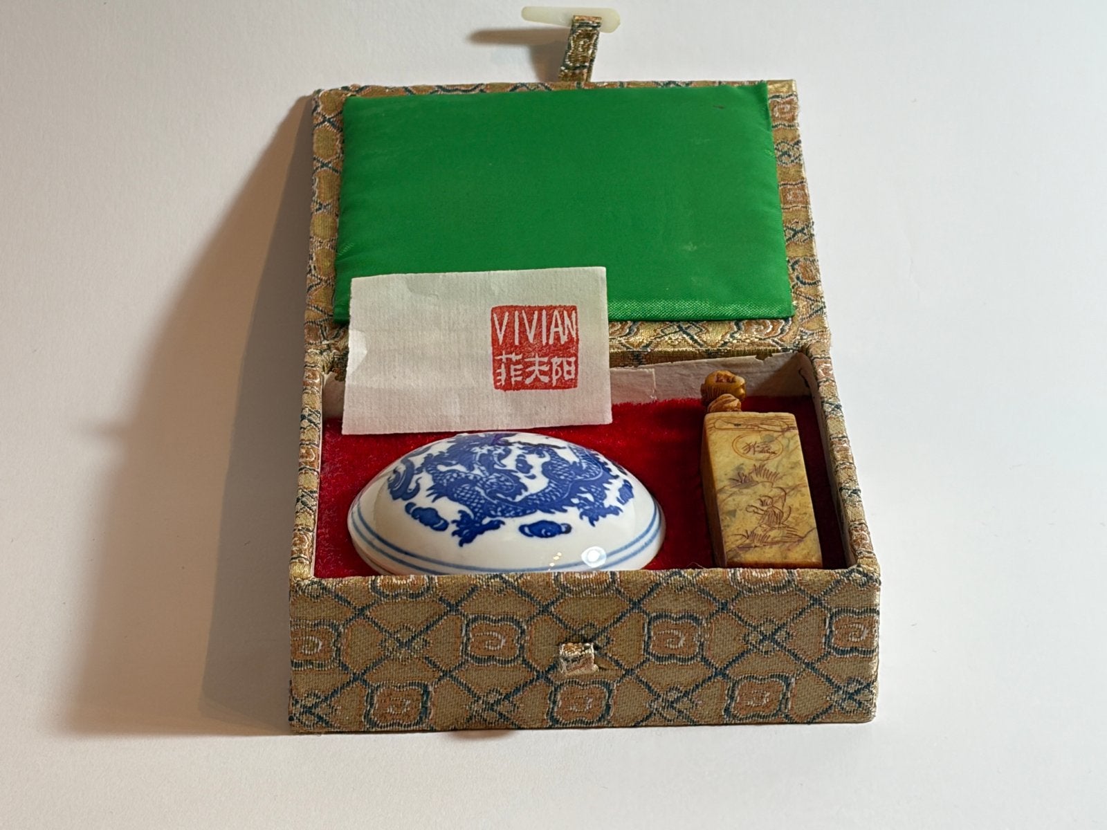 Chinese zegelset met inktpot en zegelsteen in doos, Ophalen of Verzenden