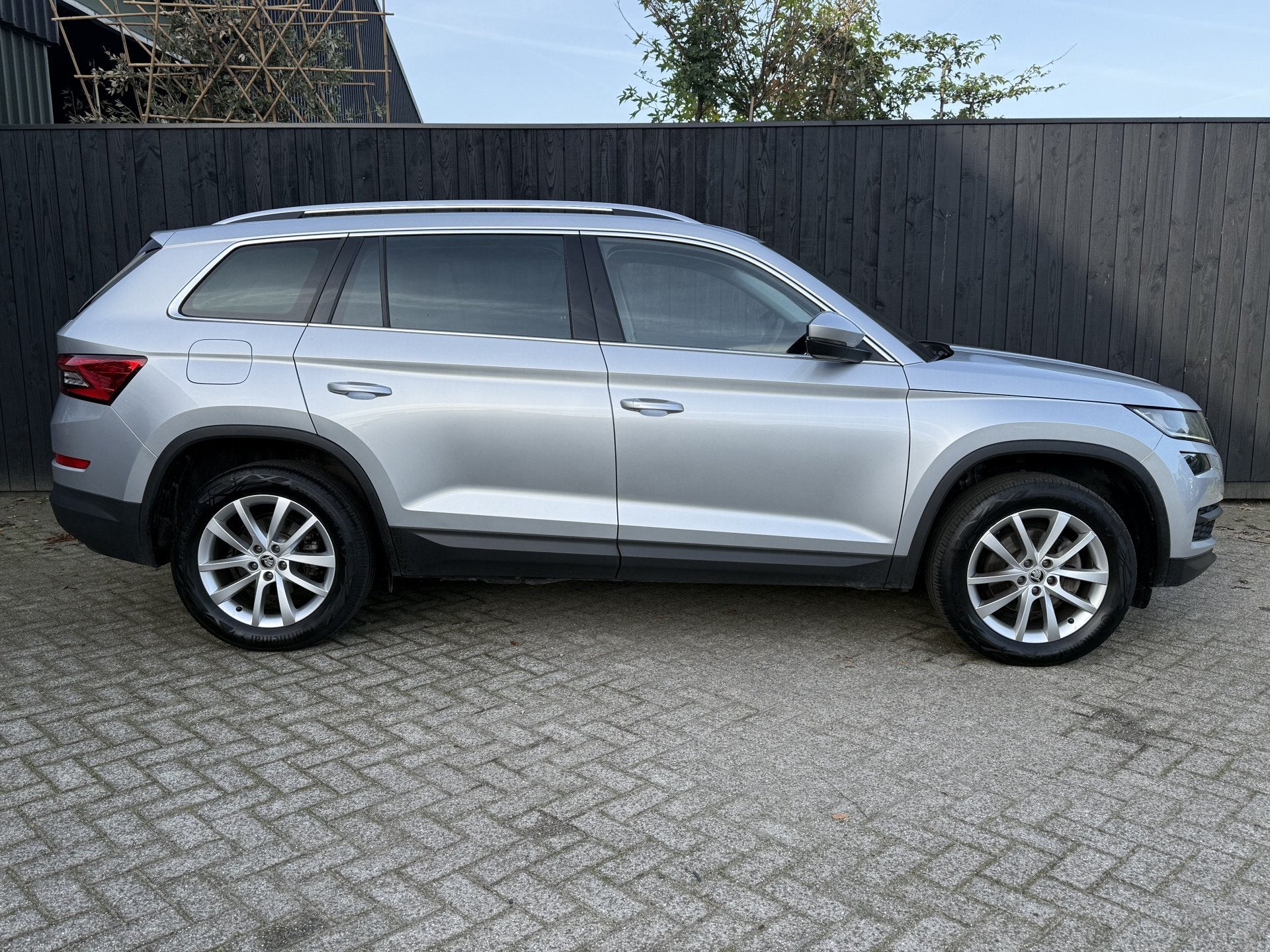 Skoda Kodiaq 1.5 TSI Business Edition Plus 7p. (bj 2020), Auto's, 12 maanden, 7 stoelen, 1524 kg, Kodiaq