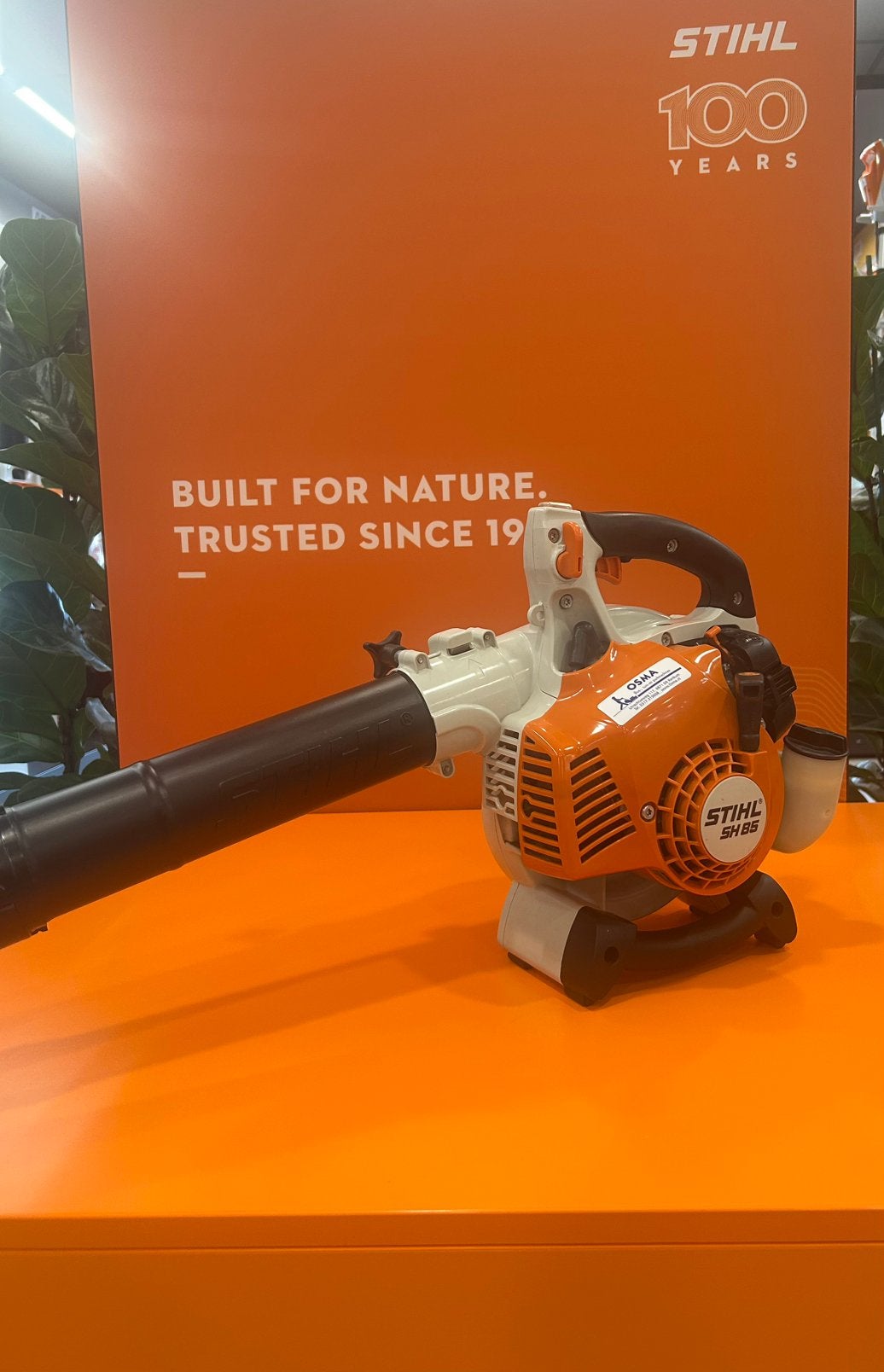 STIHL SH 85 Benzine handbladblazer, Tuin en Terras, Bladblazers, Ophalen of Verzenden, Zo goed als nieuw, Benzine, Handgedragen