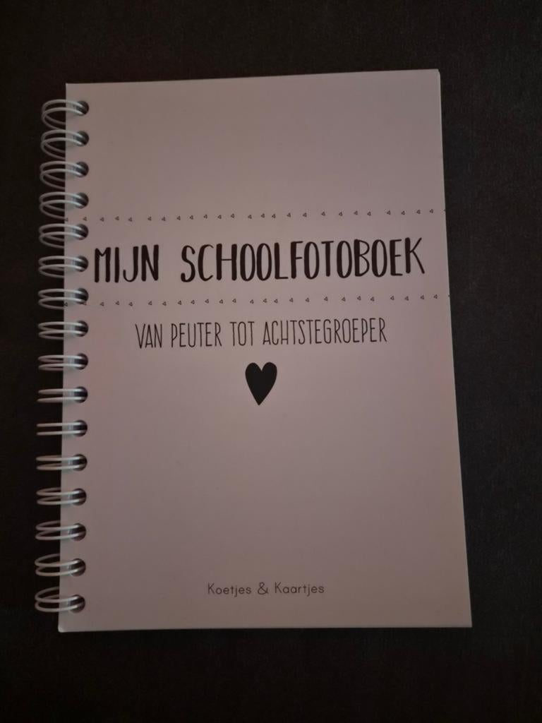 Invulboek mijn schoolfotoboek, Diversen, Notitieboeken, Ophalen of Verzenden, Nieuw, A5