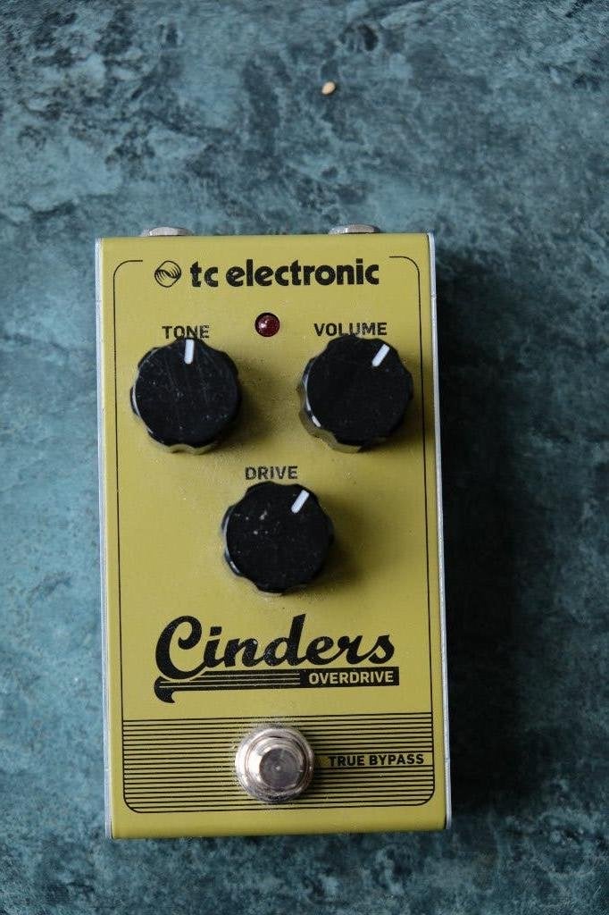TC Electronic Cinders Overdrive Gitaarpedaal, Muziek en Instrumenten, Effecten, Ophalen of Verzenden, Zo goed als nieuw, Distortion, Overdrive of Fuzz