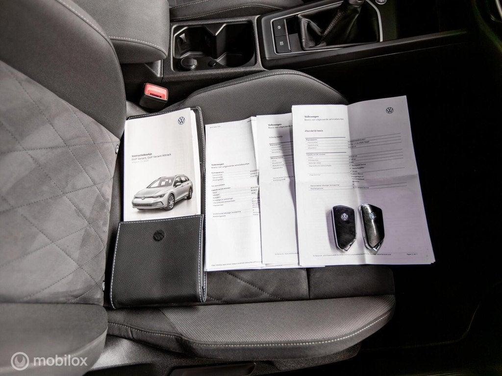 Volkswagen Golf Variant 1.5 TSI Life Business|OrigNL|Carplay, Auto's, Volkswagen, Voorwielaandrijving, 1498 cc, 4 cilinders, 1261 kg