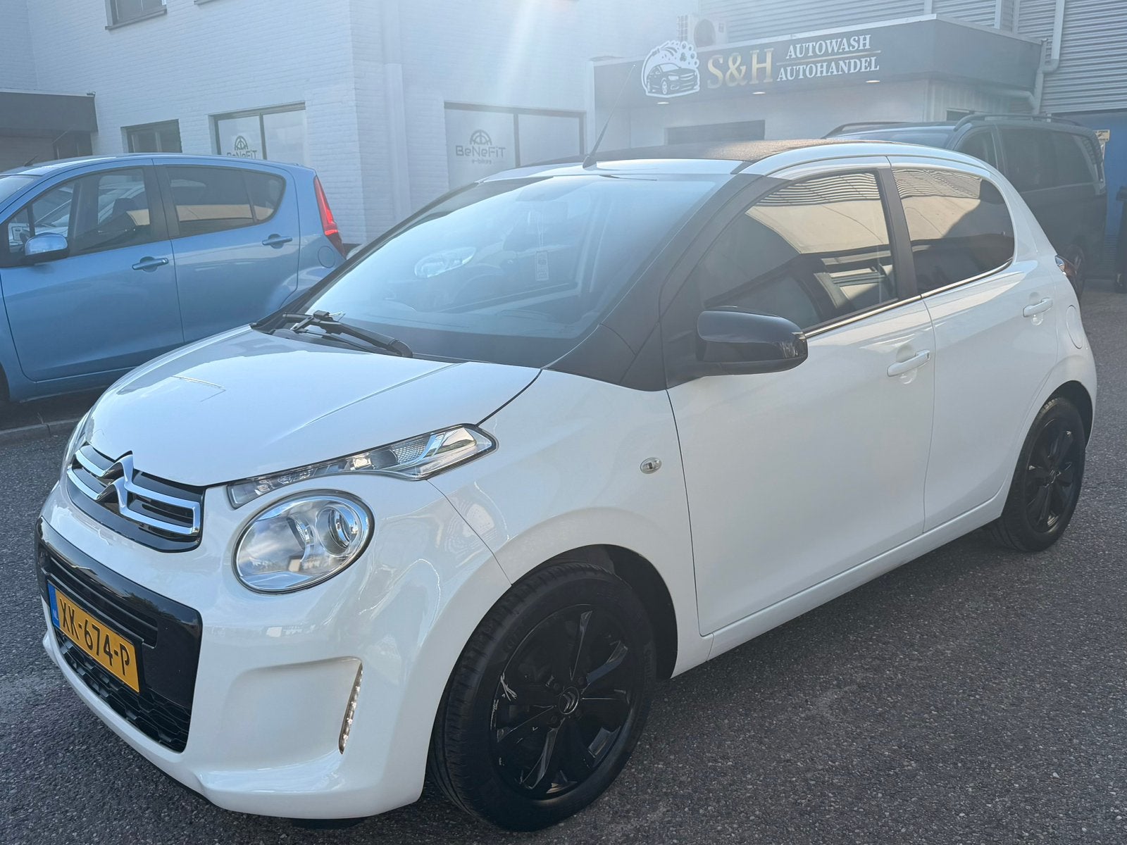 Citroën C1 1.0 VTi 72PK S&S 5D 2019 Wit, Auto's, Voorwielaandrijving, C1, Wit, Bedrijf