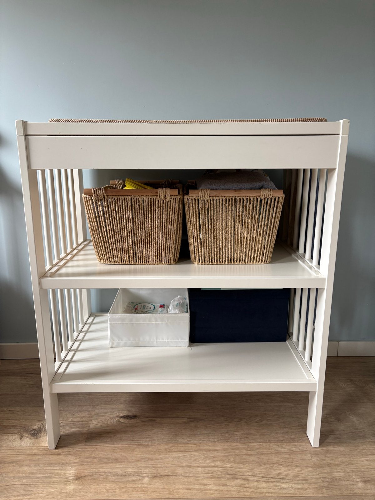 Commode met planken - 82x53.5x94.5 cm, Ophalen, Gebruikt, 50 tot 70 cm, 75 tot 100 cm