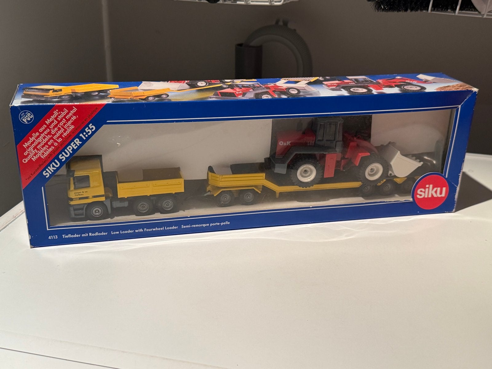 Siku Super 1:55 Diecast Vrachtwagen met Lader 4113, Hobby en Vrije tijd, Ophalen of Verzenden, Nieuw