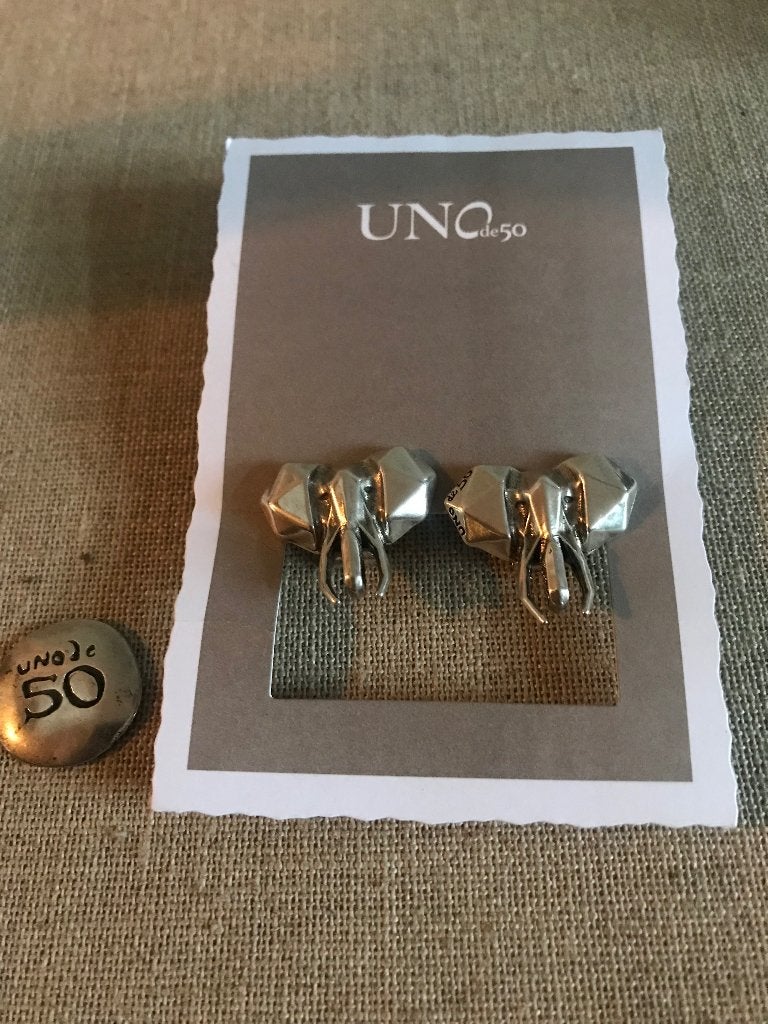 Uno de 50 oorbellen (115) Wakiche Elphant stud, Overige materialen, Nieuw, Ophalen of Verzenden, Knopjes of Stekers