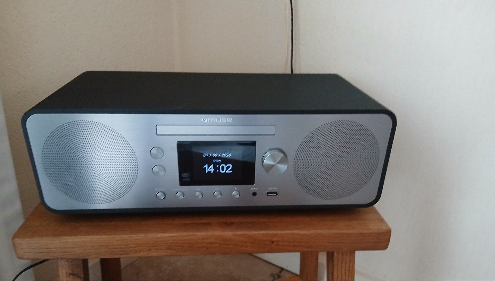te koop Muse radio, cd speler, Ophalen, Zo goed als nieuw