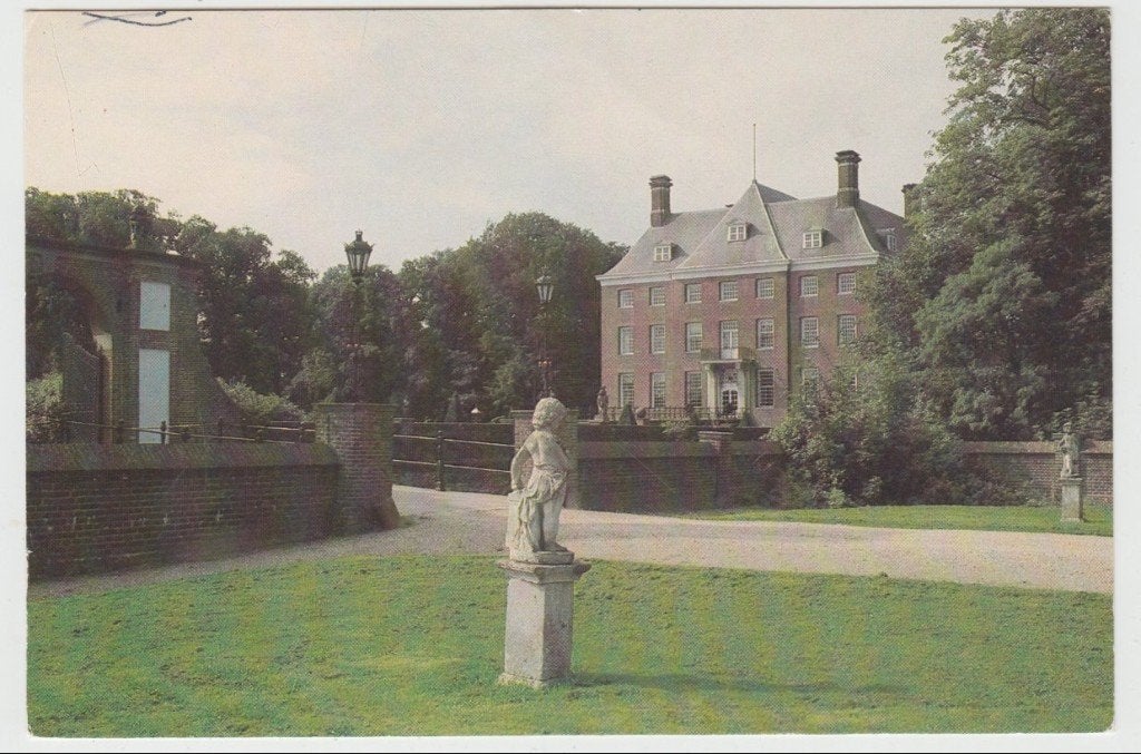 Kasteel Amerongen Beeld langs de weg Ongelopen, Ophalen of Verzenden, 1980 tot heden, Ongelopen, Utrecht