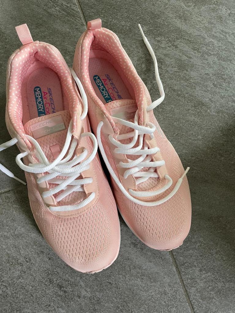 Skechers Air-Cooled Memory Foam sneakers - zo goed als nieuw, Ophalen of Verzenden, Gedragen, Roze, Sneakers of Gympen