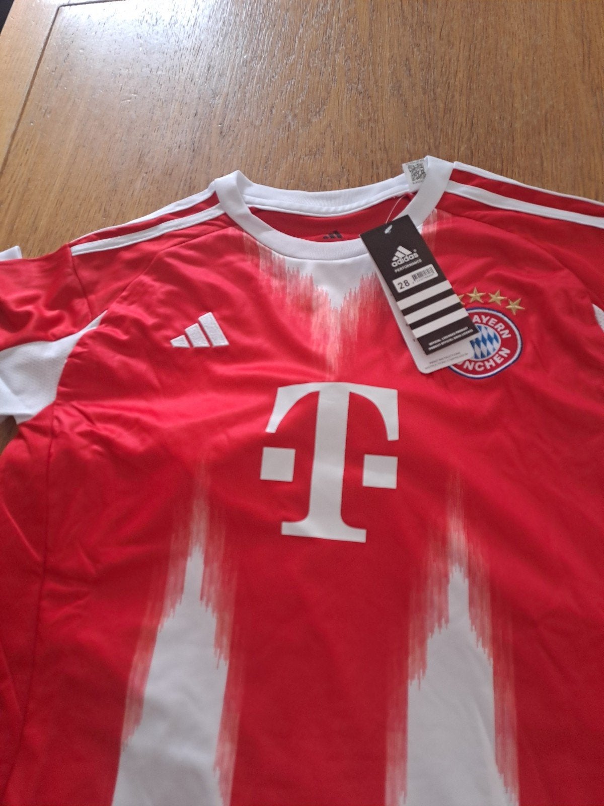 Nieuw Bayern München Thuistenue Maat S, Maat S, Ophalen of Verzenden, Nieuw, Overige typen