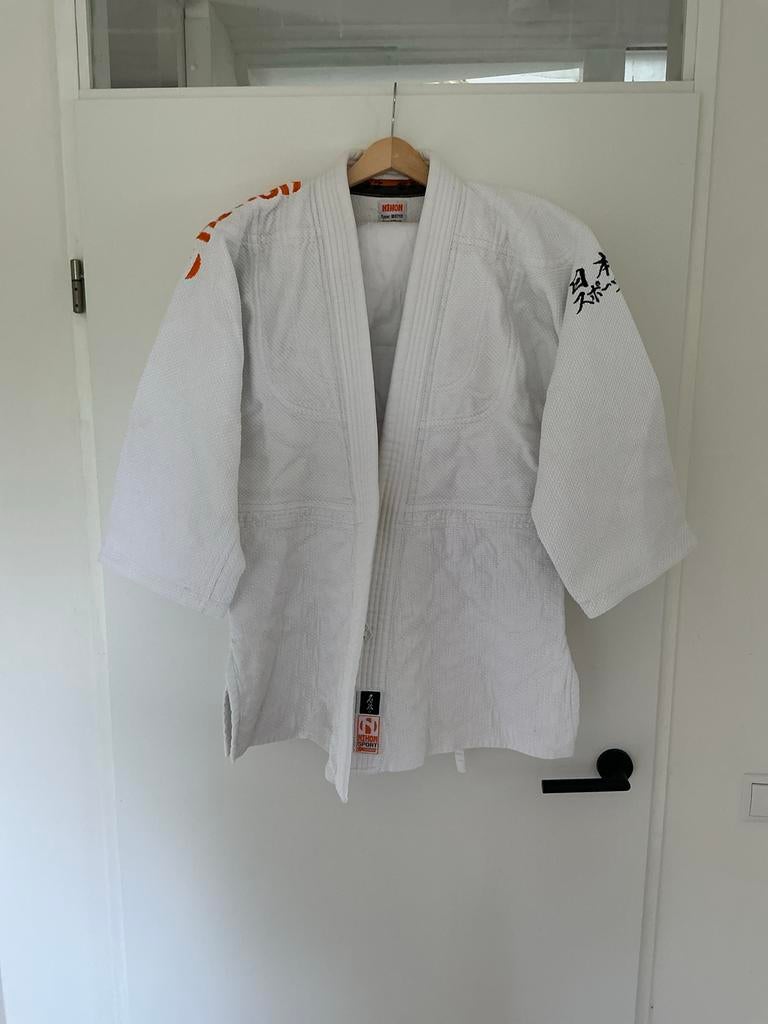 Nihon Judopak 175cm - Zo goed als nieuw, Sport en Fitness, Vechtsporten en Zelfverdediging, Zo goed als nieuw, Judo, Vechtsportpak