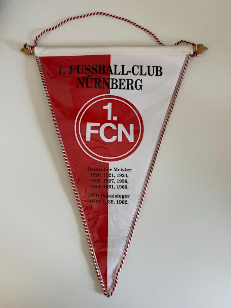 FC Nürnberg wedstrijd vaantje - Vintage voetbal memorabilia, Verzamelen, Sportartikelen en Voetbal, Ophalen of Verzenden, Gebruikt