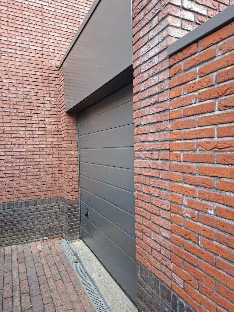 Garagedeur, Doe-het-zelf en Verbouw, Ophalen, Kunststof, Gebruikt, Garagedeur