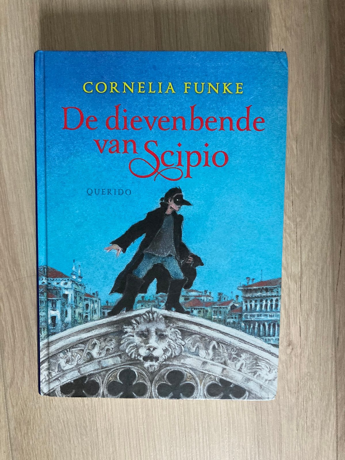 Cornelia Funke - De dievenbende van Scipio, Ophalen of Verzenden, Zo goed als nieuw, Cornelia Funke
