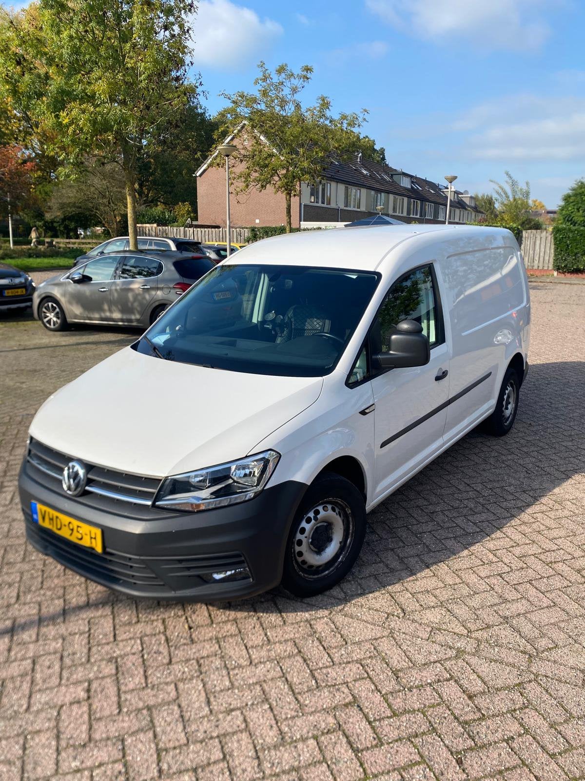 Volkswagen Caddy Maxi 2.0  TDI met BMT L2h1 DSG 2021 NAP, Auto's, 4 cilinders, Volkswagen, Wit, Diesel