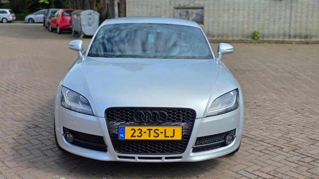 Audi TT 2.0 Tfsi Coupe 147KW 2007 Grijs, Auto's, TT, 1800 kg, Zwart, 4 cilinders