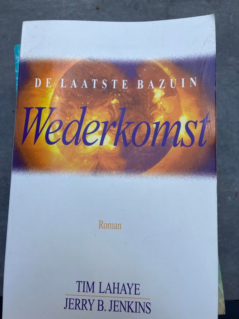 De Laatste Bazuin: Wederkomst - Tim LaHaye & Jerry B. Jenkin, Ophalen of Verzenden, Zo goed als nieuw