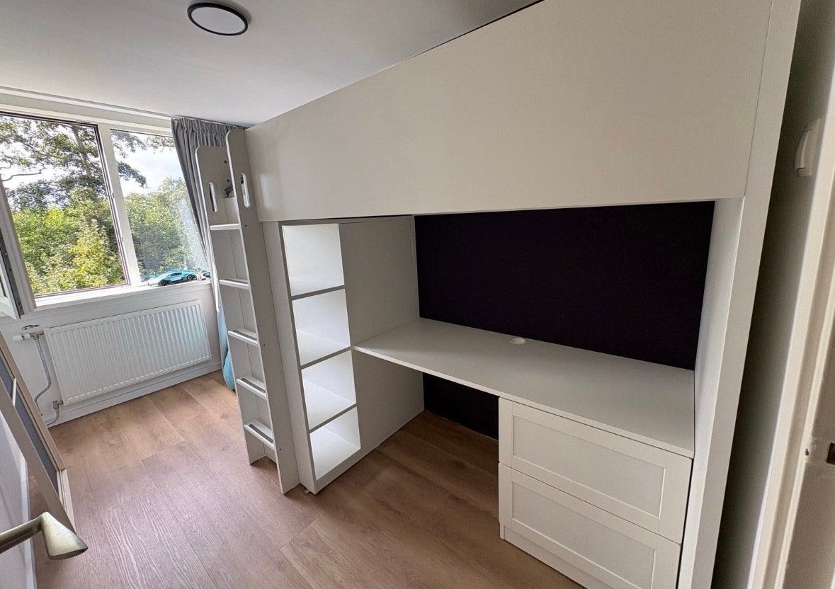 IKEA SMÅSTAD Hoogslaper met bureau en kledingkast, Ophalen, Eenpersoons, Zo goed als nieuw, 200 cm