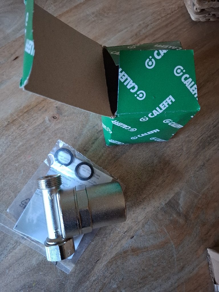 Waterslagdemper 3/4x3/4 Caleffi, Doe-het-zelf en Verbouw, Ophalen of Verzenden, Nieuw, Douche