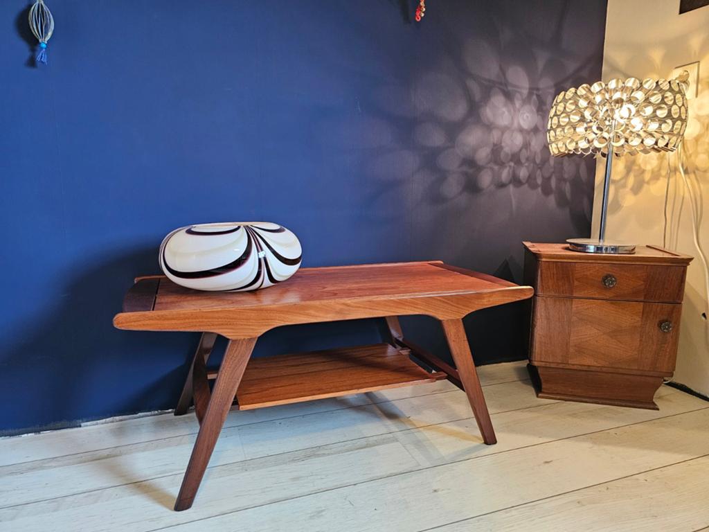 Vintage Salontafel met Omkeerbaar Blad: Marmer & Teak, Antiek en Kunst, Antiek | Meubels | Tafels, Ophalen