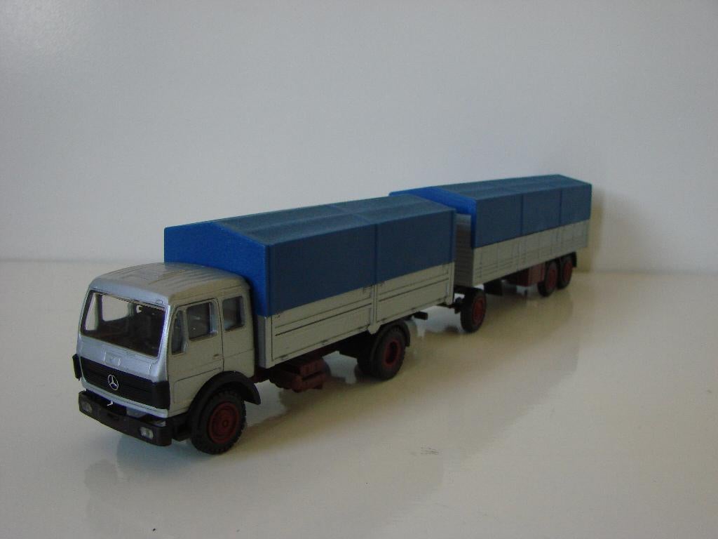 NZG 146 Mercedes-Benz NG 1632-1932 met 3 as aanhanger, Ophalen of Verzenden, Zo goed als nieuw, Bus of Vrachtwagen, NZG