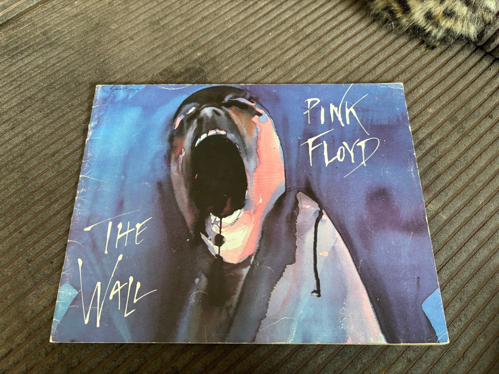 Pink Floyd - The Wall programmaboekje uit 1980, Ophalen of Verzenden, Gelezen, Artiest