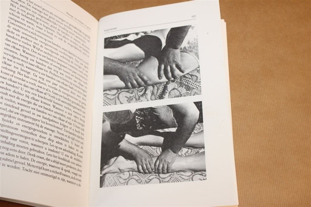 Massage van Lichaam en Geest — Technieken & Oefeningen 1979, Ophalen of Verzenden, Gelezen, Overige onderwerpen, Achtergrond en Informatie