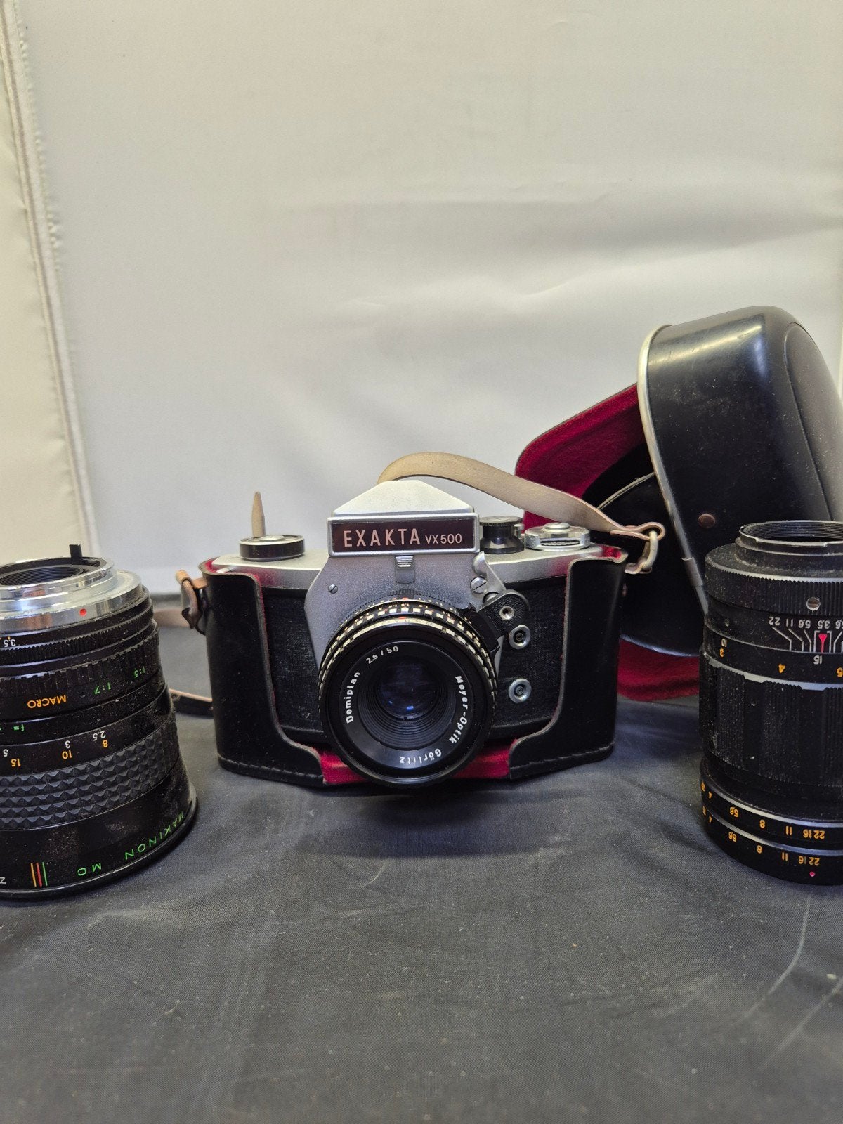 Vintage Exakta VX500 camera met Meyer-Optik Domiplan lens, Audio, Tv en Foto, Fotocamera's Analoog, Spiegelreflex, Ophalen of Verzenden