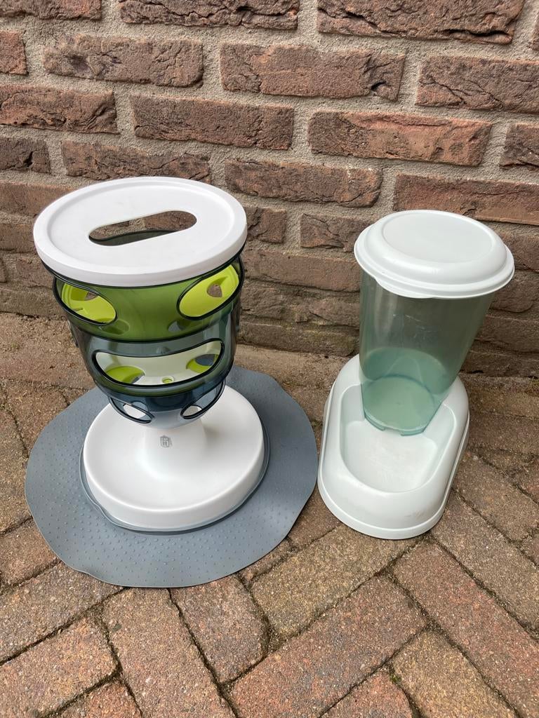 Catit voerboom/labirint + watertoren, Dieren en Toebehoren, Katten-accessoires, Ophalen