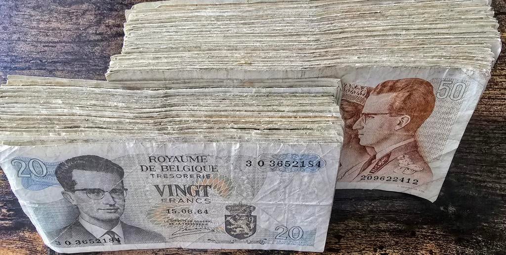 Grote stapel oude Belgische franken papiergeld, Ophalen of Verzenden